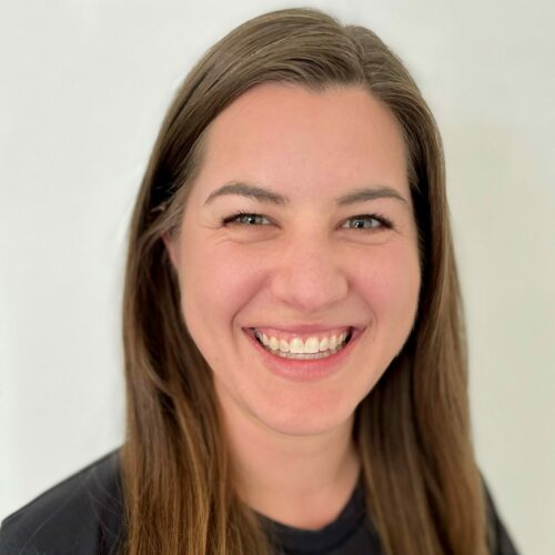 Headshot of Amanda Kalt