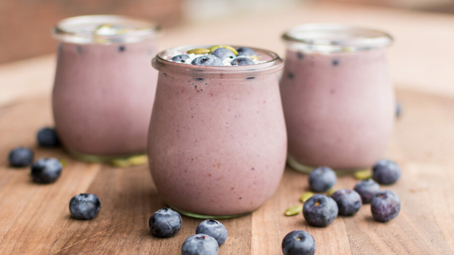 Smoothies in jars